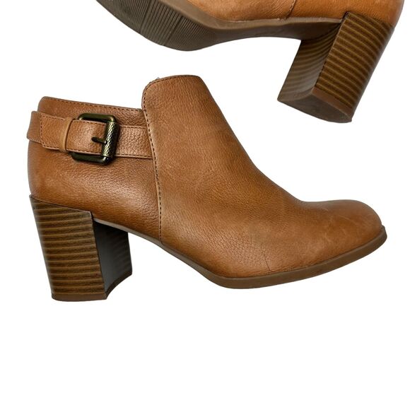 Naturalizer Harley Brown Pebbled Leather Ankle Buckle Booties Side Zip Size 7.5 - Picture 2 of 7